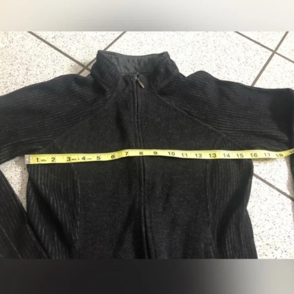 Mountain Hardwear Wool Blend Full Zip Cardigan Sweater Jacket in Black Sz Small - Picture 5 of 8